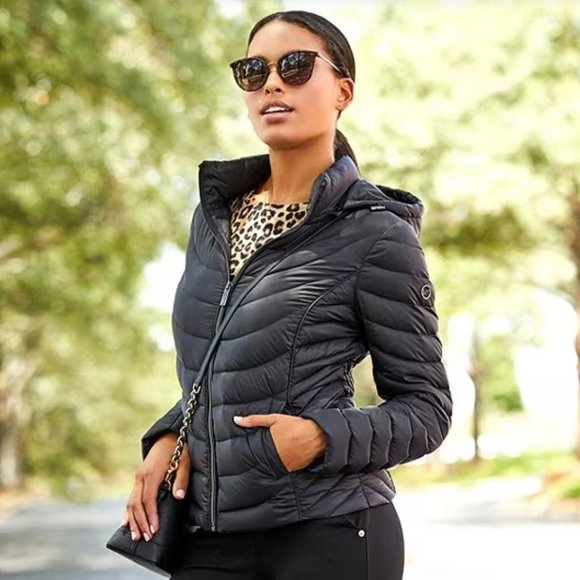 MICHAEL Michael Kors Packable Hooded Curve Down Quilted Coat Navy Size S - Picture 2 of 16